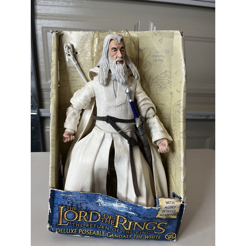 Toy Biz Lord Of The Rings Return of King  Deluxe Gandalf The White Figure